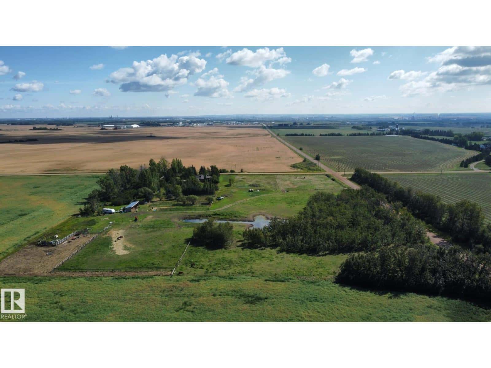 55202 RR 230 — Rural Sturgeon County, Alberta - Photo 4 of 11