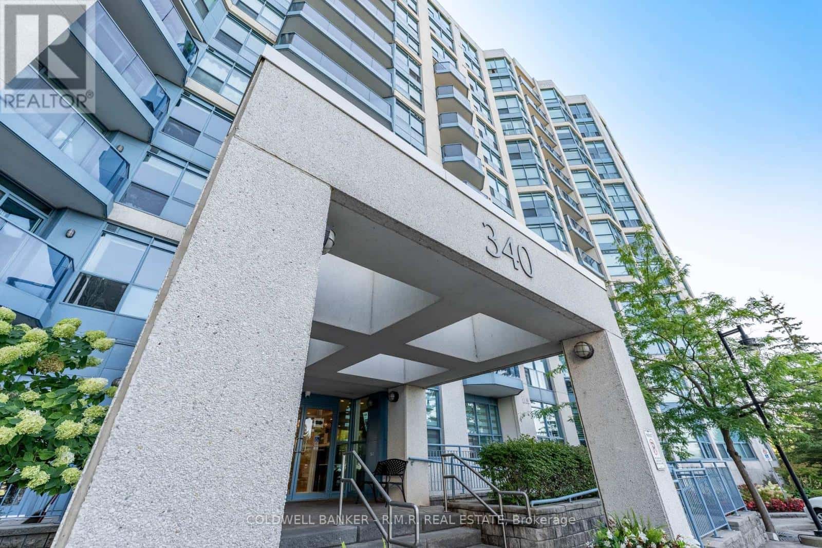 517 - 340 WATSON STREET W — Whitby (Port Whitby), Ontario - Photo 4 of 44