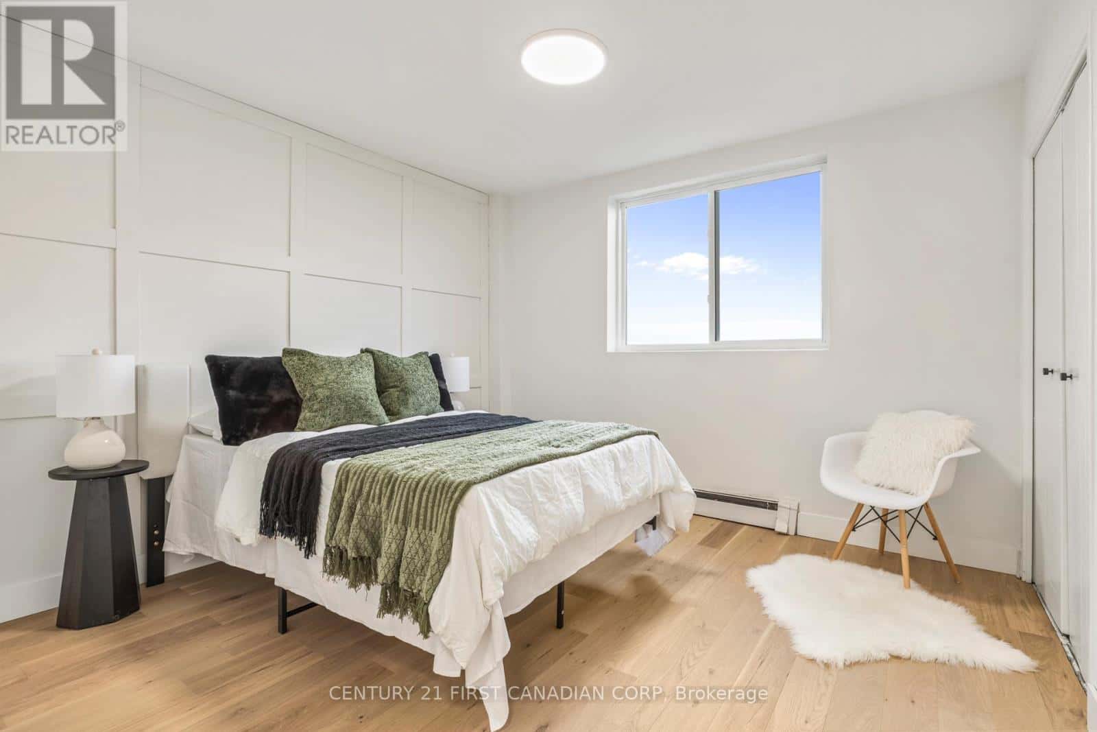 702 - 563 MORNINGTON AVENUE — London East (East G), Ontario - Photo 4 of 13