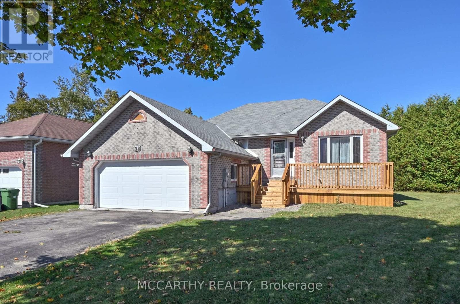 28 WILSON CRESCENT — Southgate, Ontario - Main photo