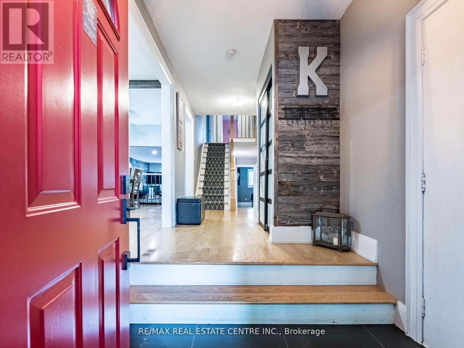 678 HARRISON ROAD — Milton (TM Timberlea), Ontario - Photo 3 of 45