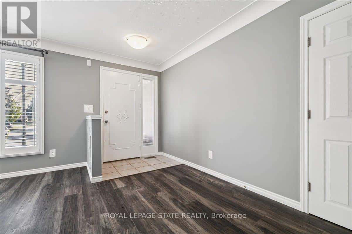 15 PURDY CRESCENT — Hamilton (Greeningdon), Ontario - Photo 5 of 51