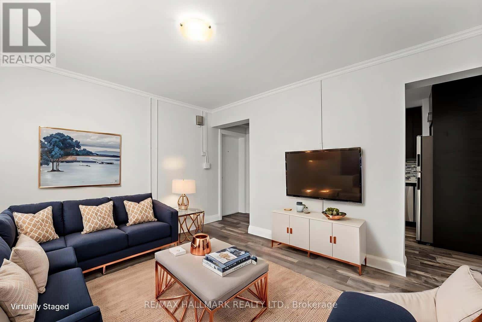 UNIT 2 - 276 KING EDWARD AVENUE — Toronto (Woodbine-Lumsden), Ontario - Photo 3 of 19