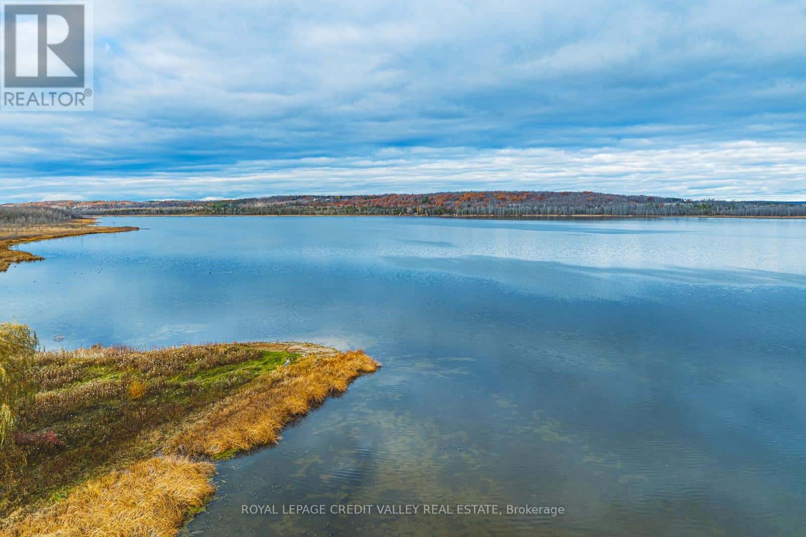 58 Lakeside Terrace 317