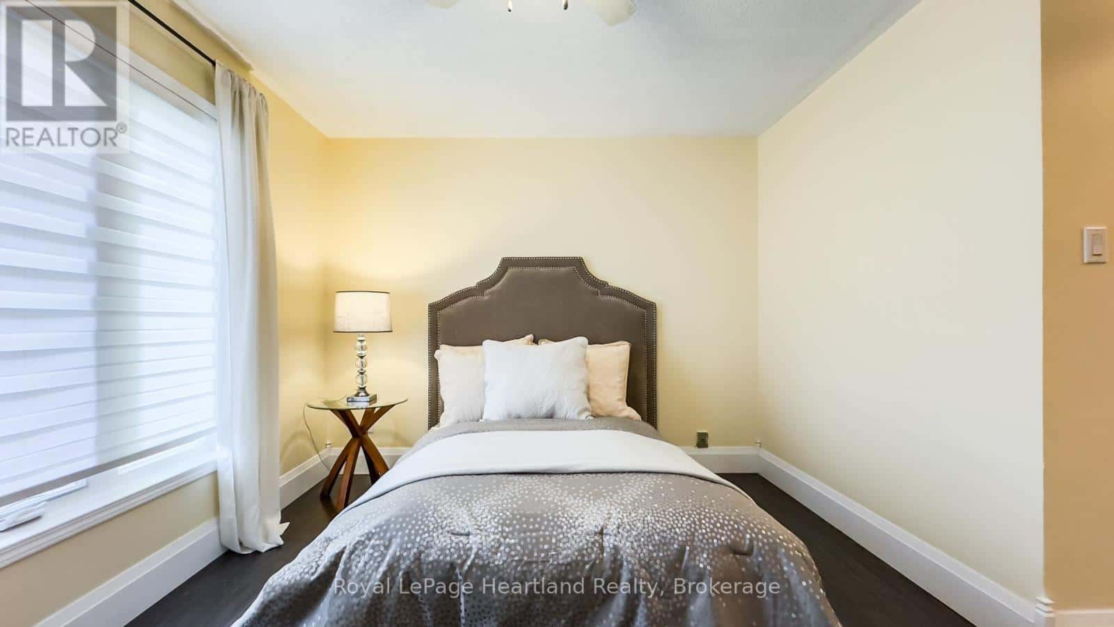 216 SHADYWOOD CRESCENT — Huron-Kinloss, Ontario - Photo 5 of 50