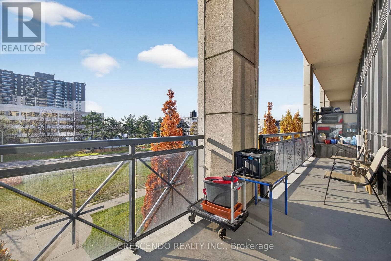 105 - 6 EVA ROAD — Toronto (Etobicoke West Mall), Ontario - Main photo