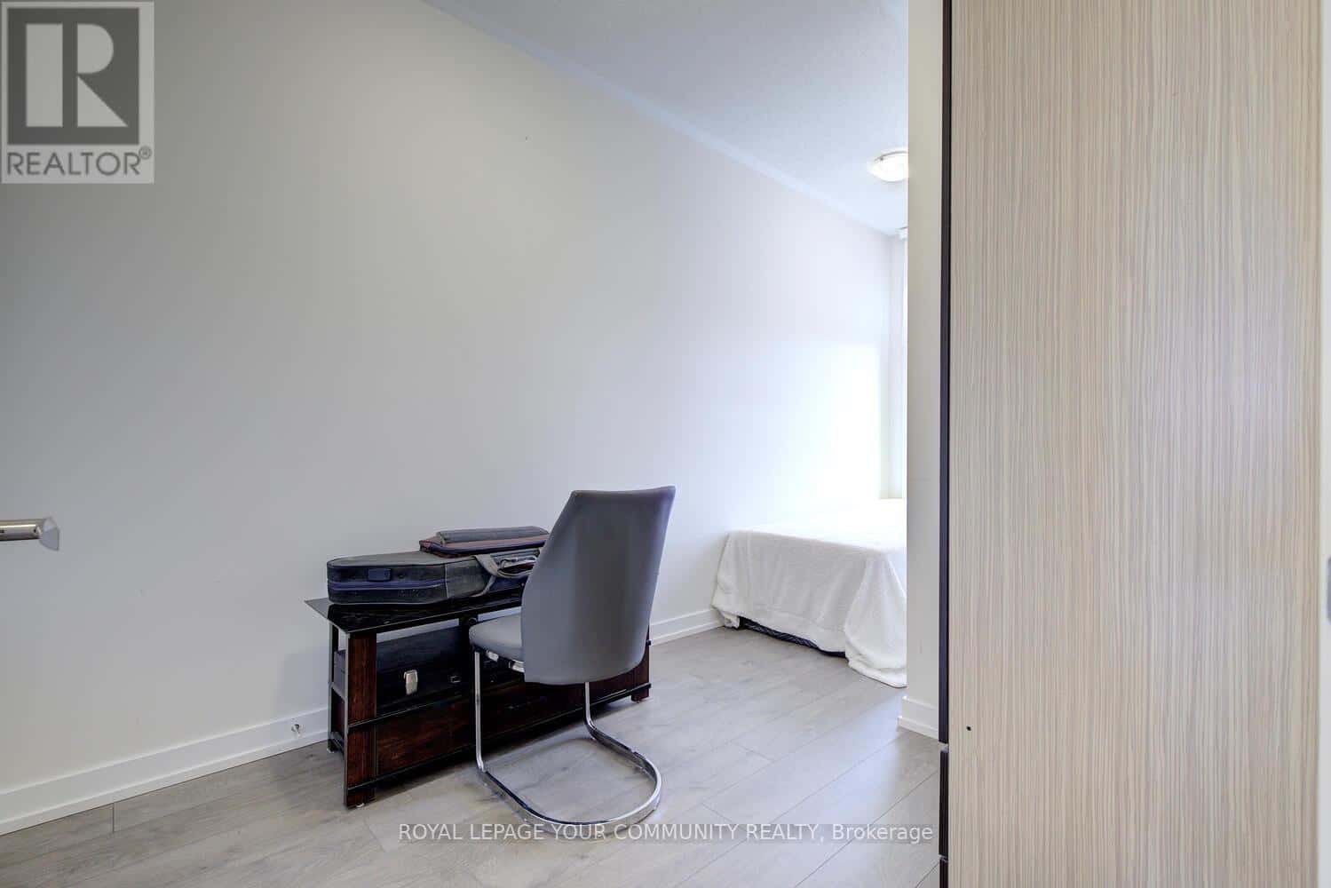 38 TROON AVENUE — Vaughan, Ontario - Photo 3 of 50