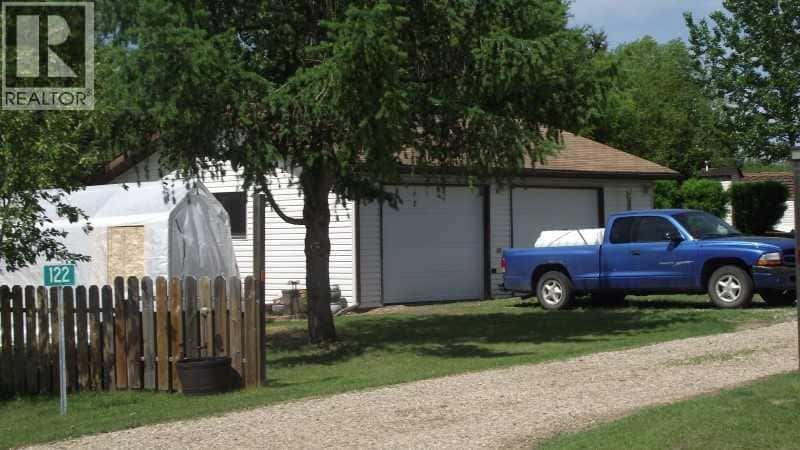 122, 15249 Twp Rd 665 A — Rural Lac La Biche County, Alberta - Photo 3 of 36