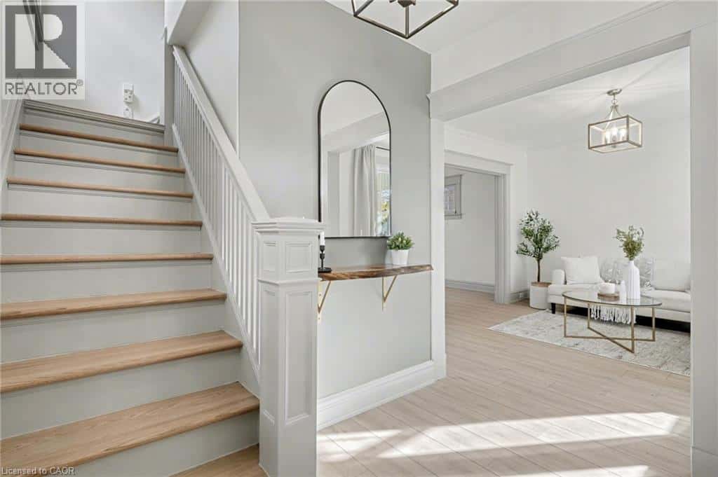 39 FIELDEN Street — Port Colborne, Ontario - Photo 5 of 25