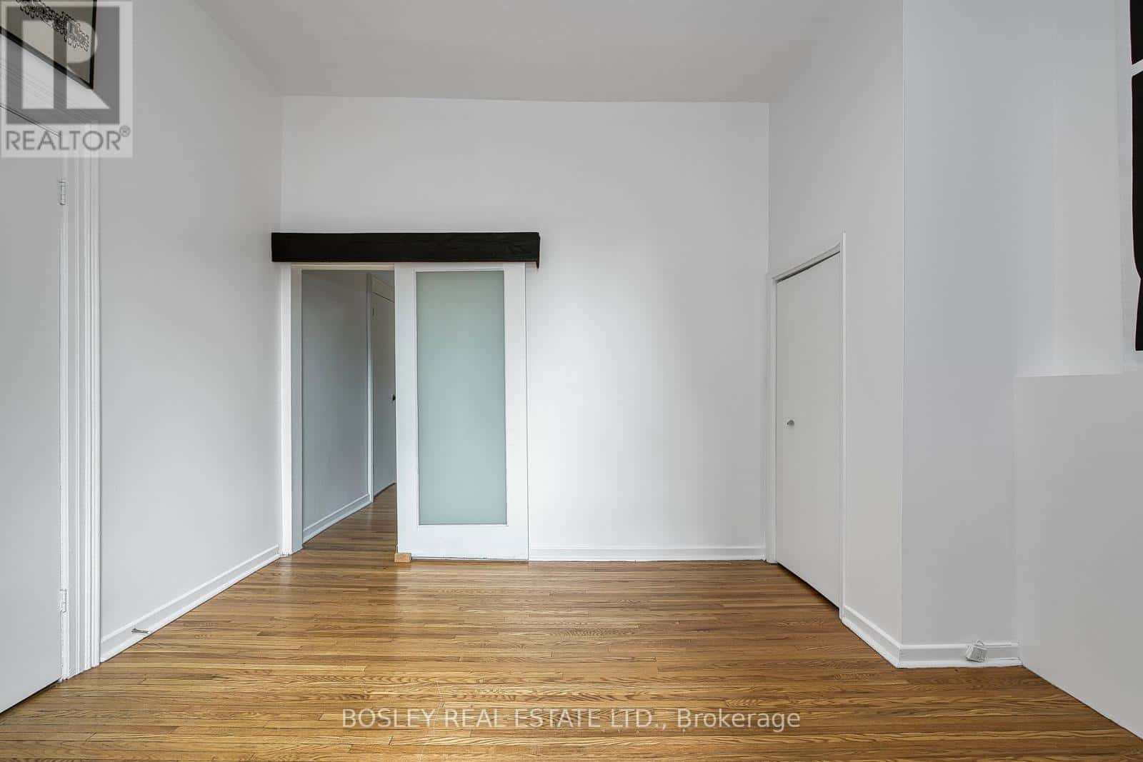 181 ARGYLE STREET — Toronto (Little Portugal), Ontario - Photo 2 of 27