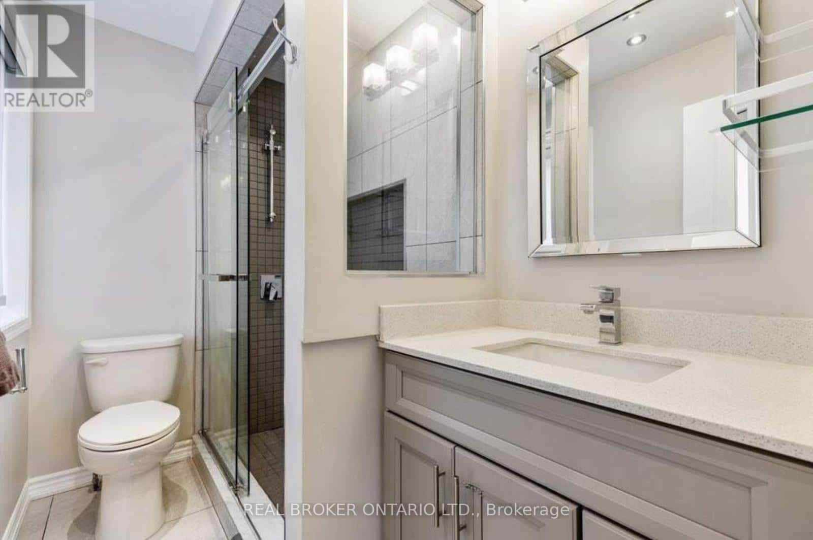 2369 PROUDFOOT TRAIL — Oakville (WT West Oak Trails), Ontario - Photo 2 of 39