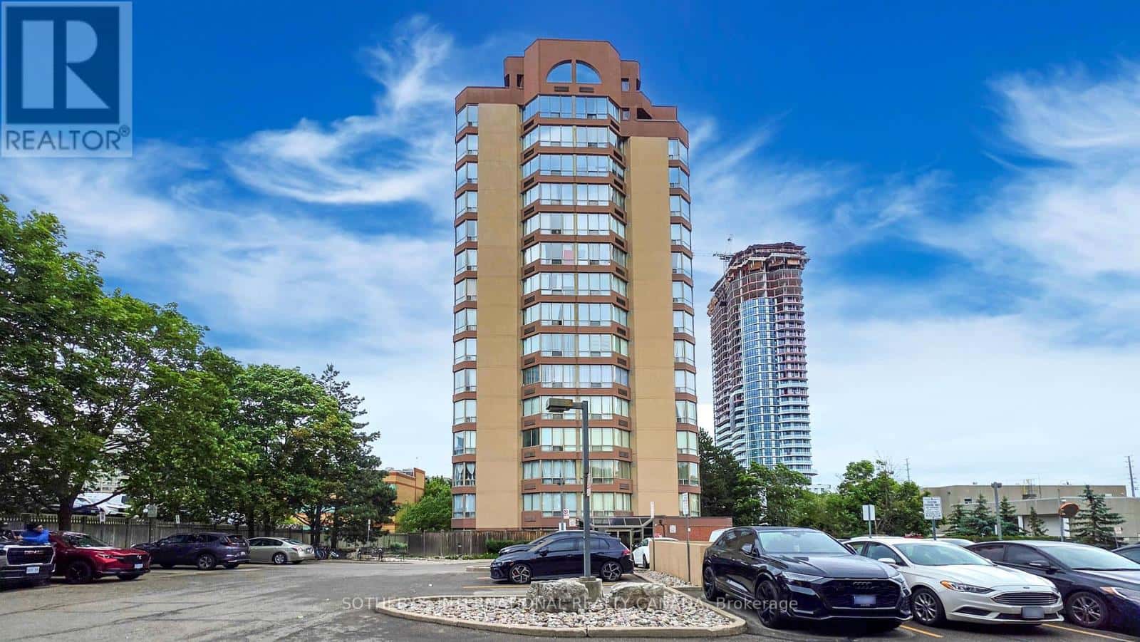 406 - 25 FAIRVIEW ROAD W — Mississauga (Fairview), Ontario - Photo 2 of 22