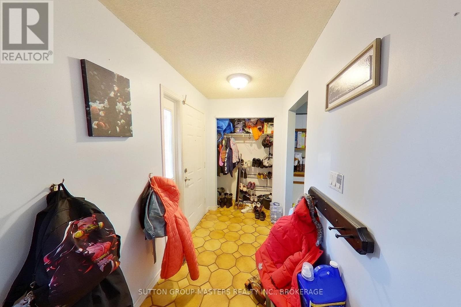 14 HERITAGE DRIVE — Loyalist (Bath), Ontario - Main photo