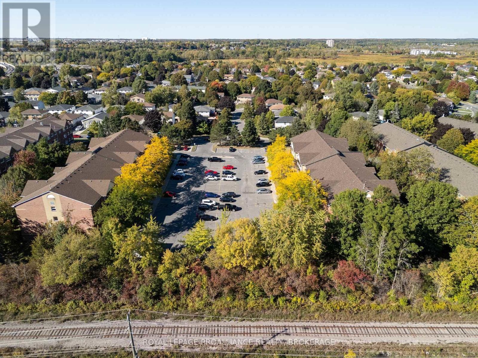 312 - 310 KINGSDALE AVENUE — Kingston (East Gardiners Rd), Ontario - Main photo