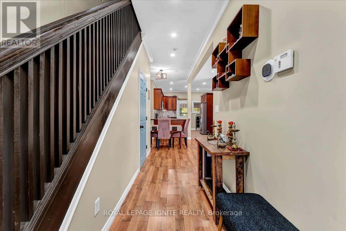 80 ALBANY AVENUE — Hamilton (Gibson), Ontario - Photo 5 of 29