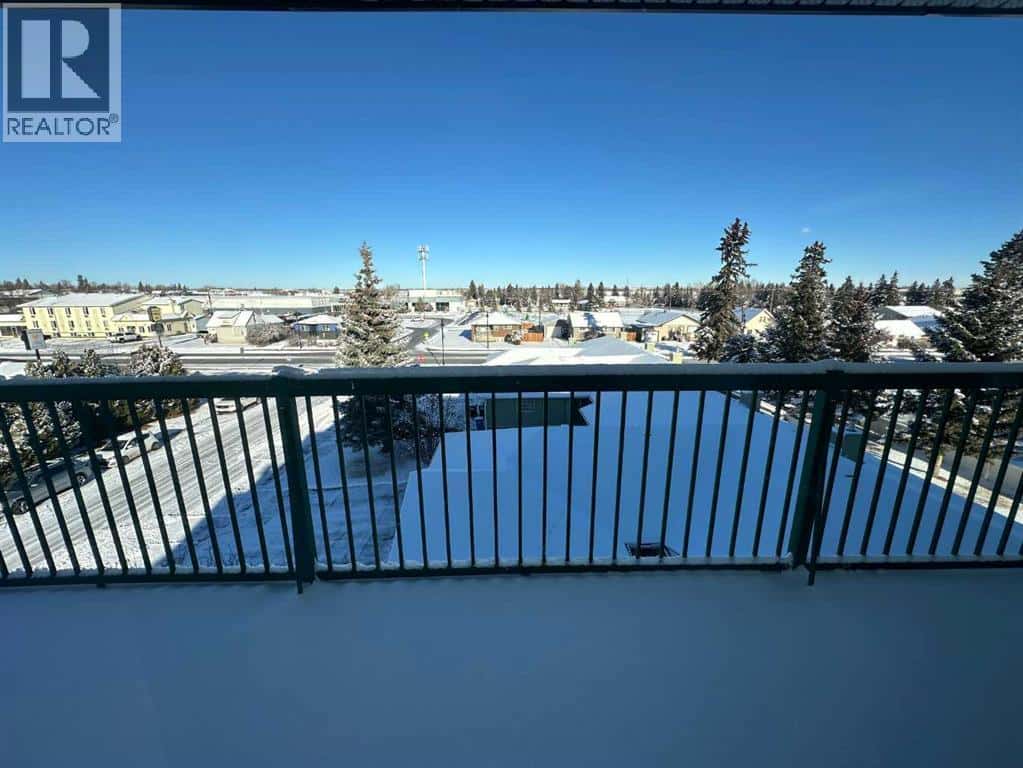 403, 1881 17 Street — Didsbury, Alberta - Photo 5 of 24