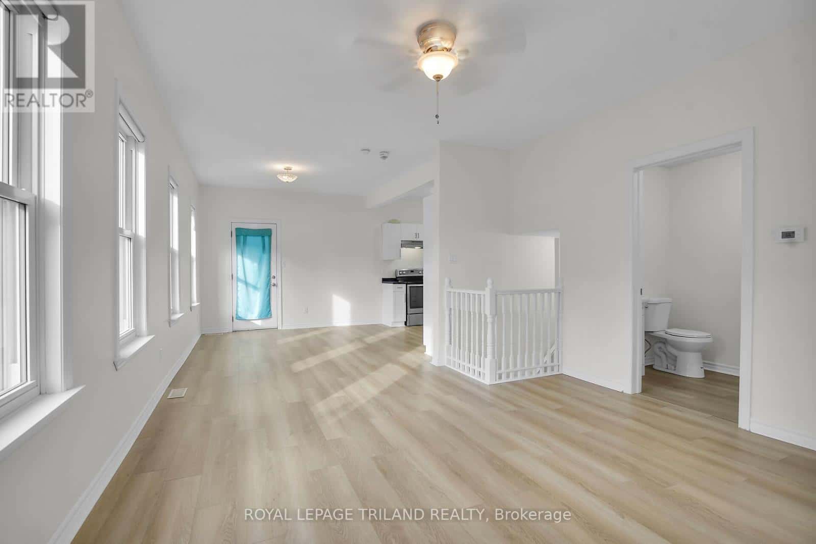 1 - 876 VAN STREET — London East (East L), Ontario - Photo 5 of 20