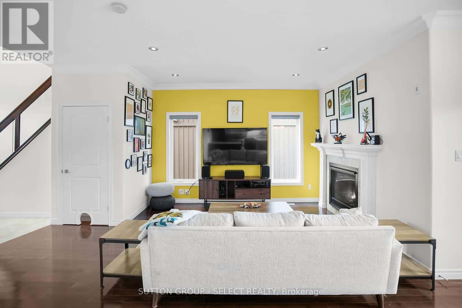 43 - 777 APRICOT DRIVE — London South (South K), Ontario - Photo 3 of 50