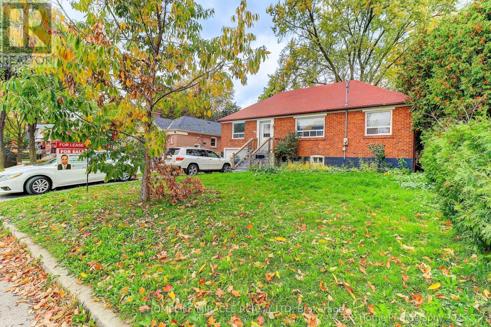 106 JOHNSTON AVENUE — Toronto (Lansing-Westgate), Ontario - Main photo