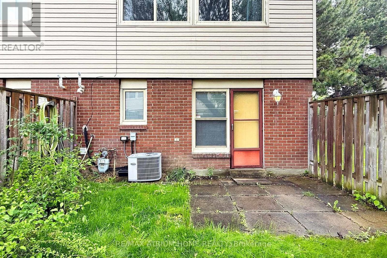 10 TOWNSEND ROAD — Toronto (Hillcrest Village), Ontario - Main photo