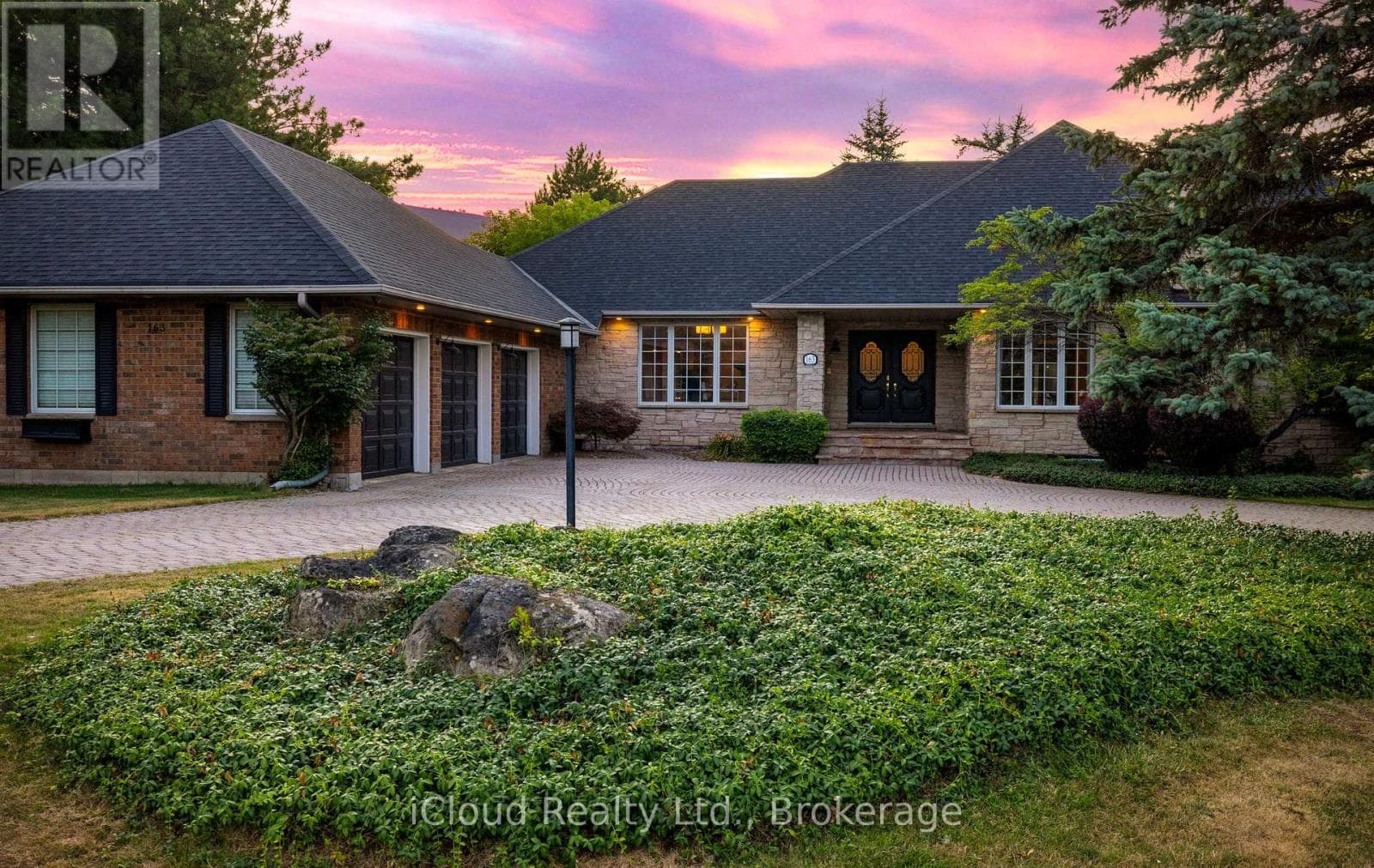 163 WHEELIHAN WAY — Milton (Campbellville), Ontario - Main photo