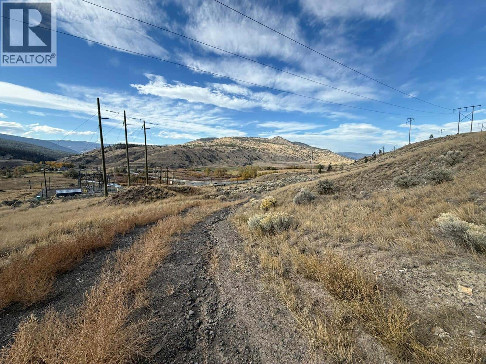 3580 CARIBOO 97 Highway — Cache Creek, British Columbia - Photo 4 of 23