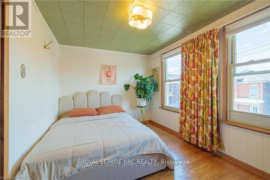 28 WILLIAM STREET W — Hamilton (Landsdale), Ontario - Main photo