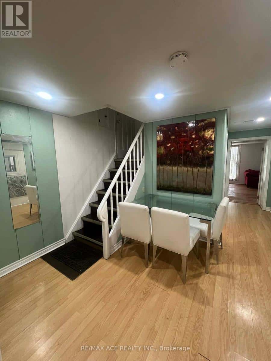 BSMT - 3715 ST CLAIR AVENUE E — Toronto (Cliffcrest), Ontario - Photo 2 of 11