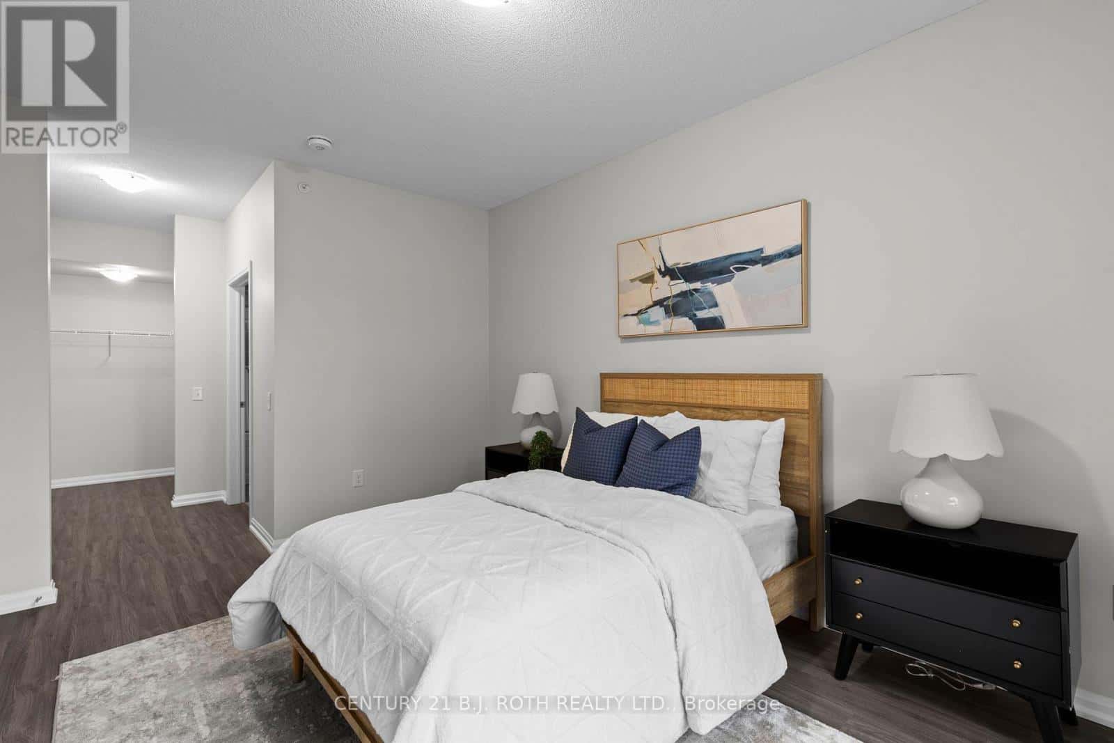 115 - 302 ESSA ROAD — Barrie (0 West), Ontario - Photo 2 of 26