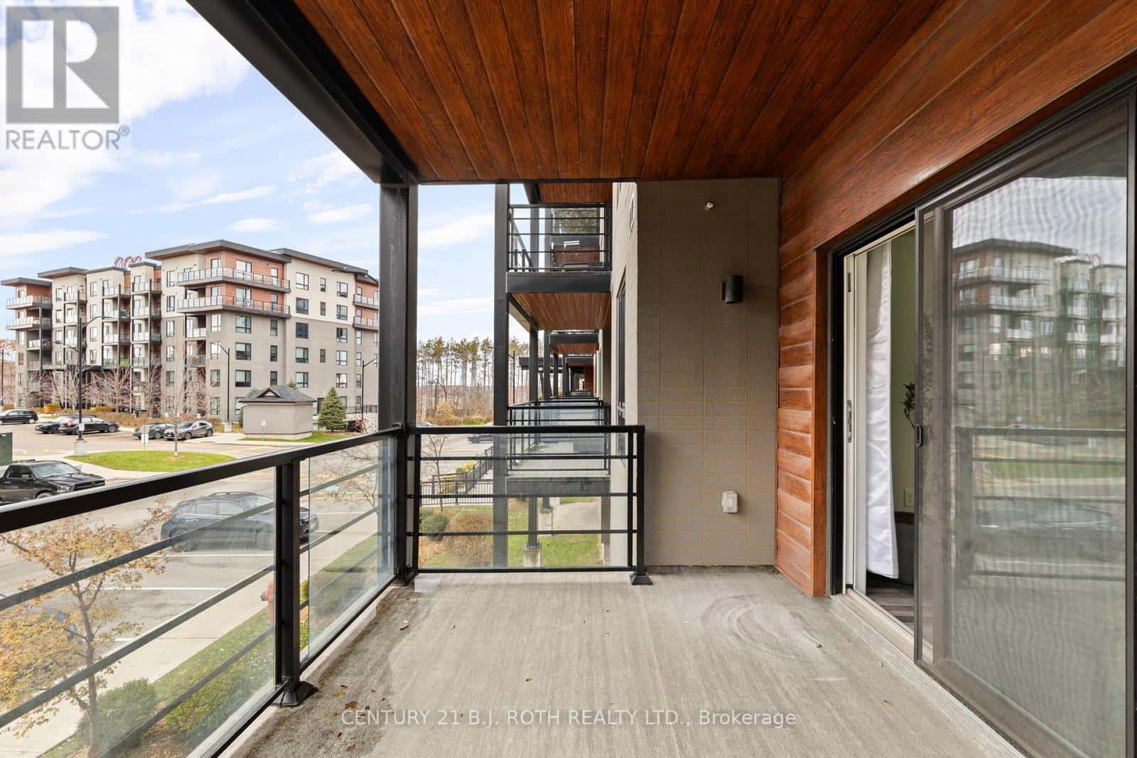 115 - 302 ESSA ROAD — Barrie (0 West), Ontario - Photo 5 of 26