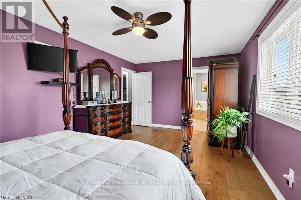 39 WILBUR DRIVE — Hamilton (Binbrook), Ontario - Photo 3 of 50