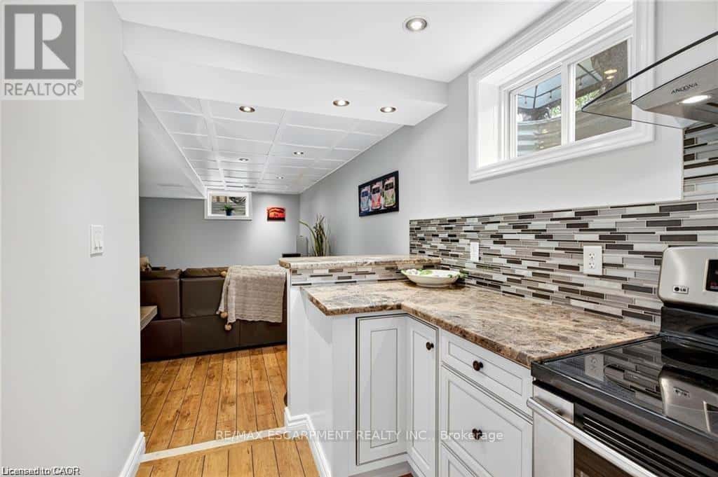 39 WILBUR DRIVE — Hamilton (Binbrook), Ontario - Photo 5 of 50