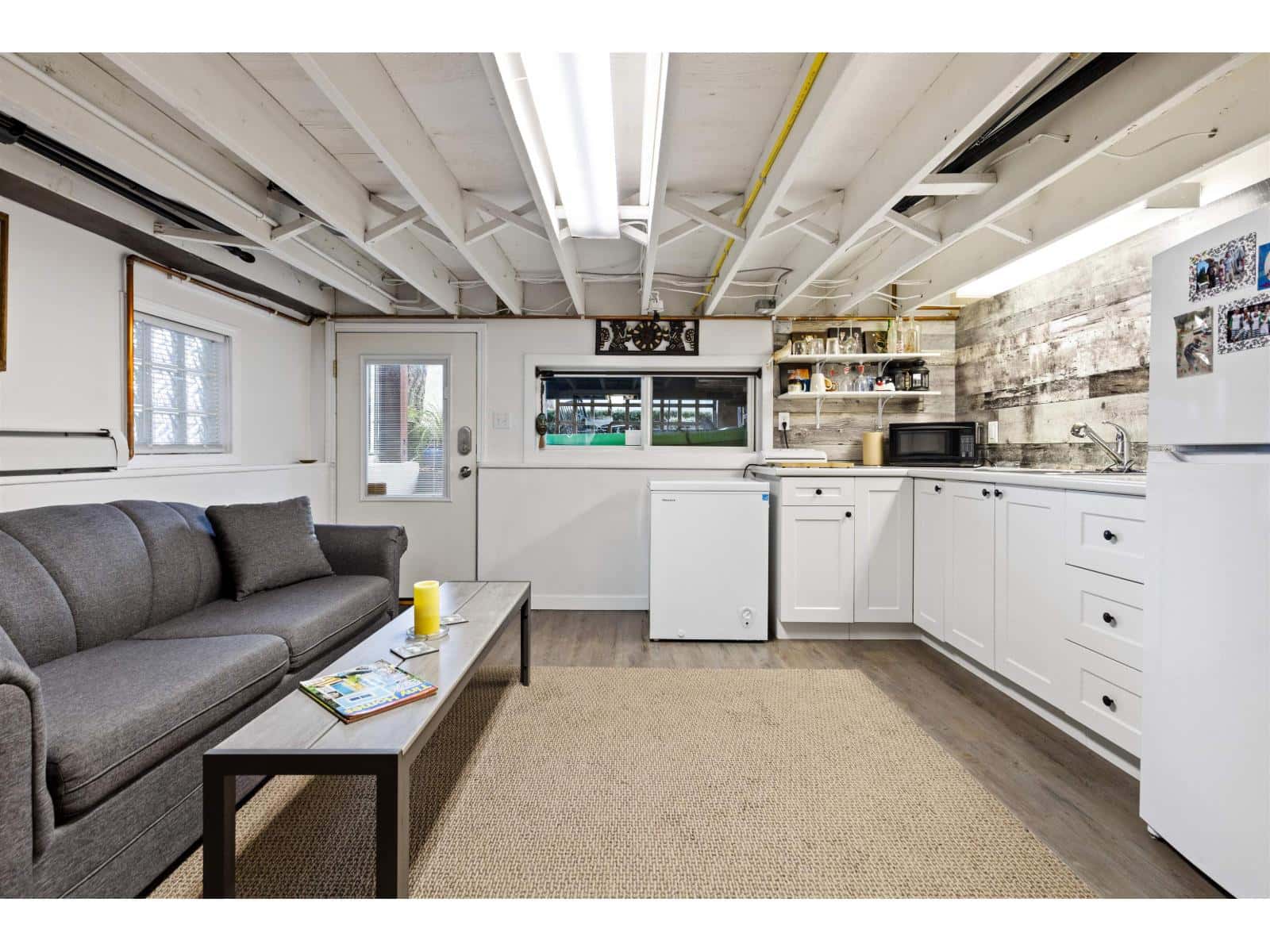 173 FIRST AVENUE, Cultus Lake North — Cultus Lake, British Columbia - Photo 4 of 37