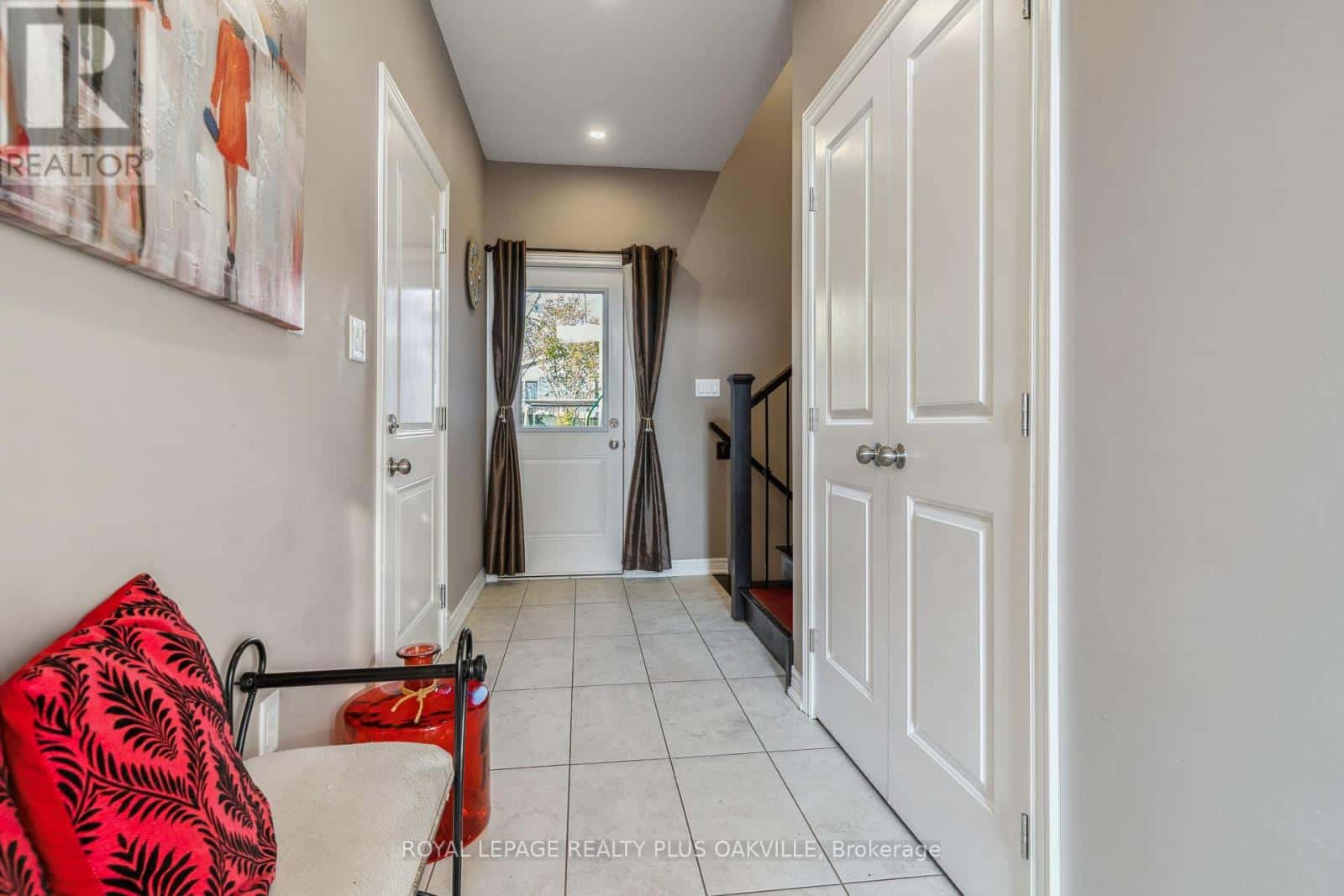 71 LOCHEED DRIVE — Hamilton (Lisgar), Ontario - Photo 5 of 13