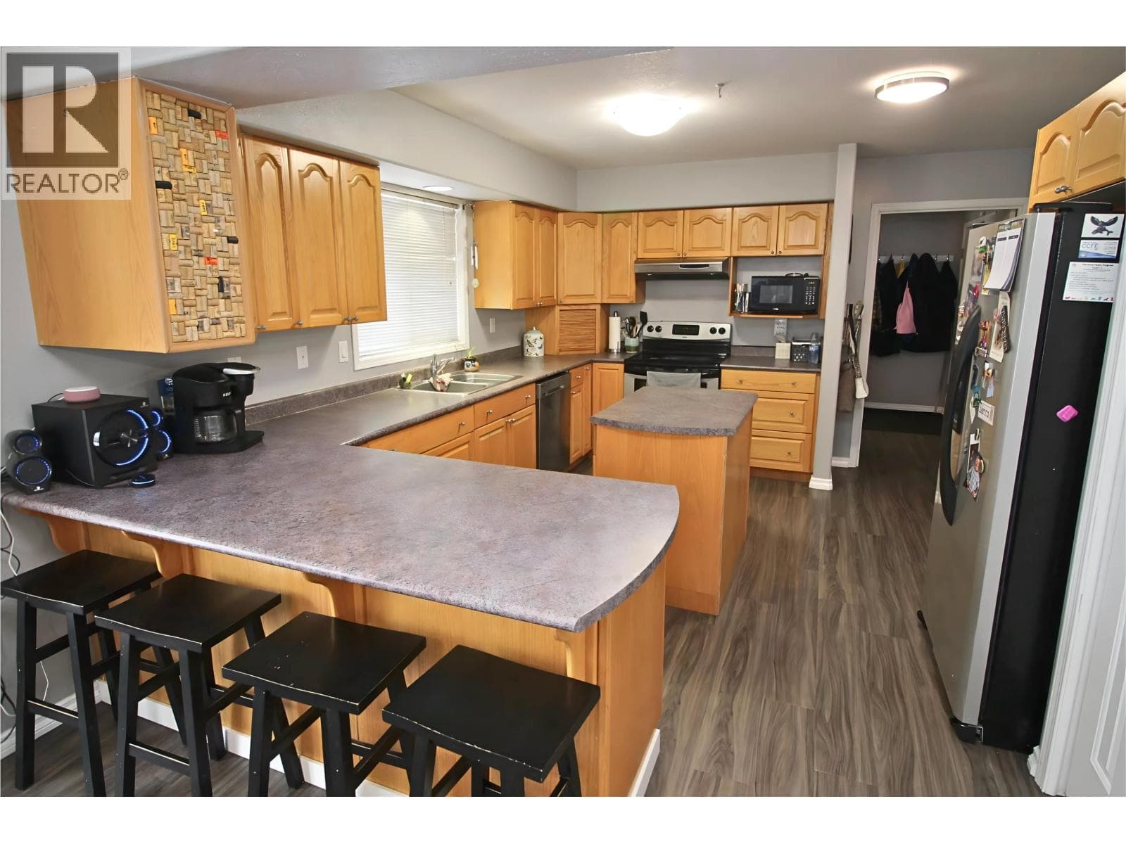 3261 5TH STREET — Houston, British Columbia - Main photo