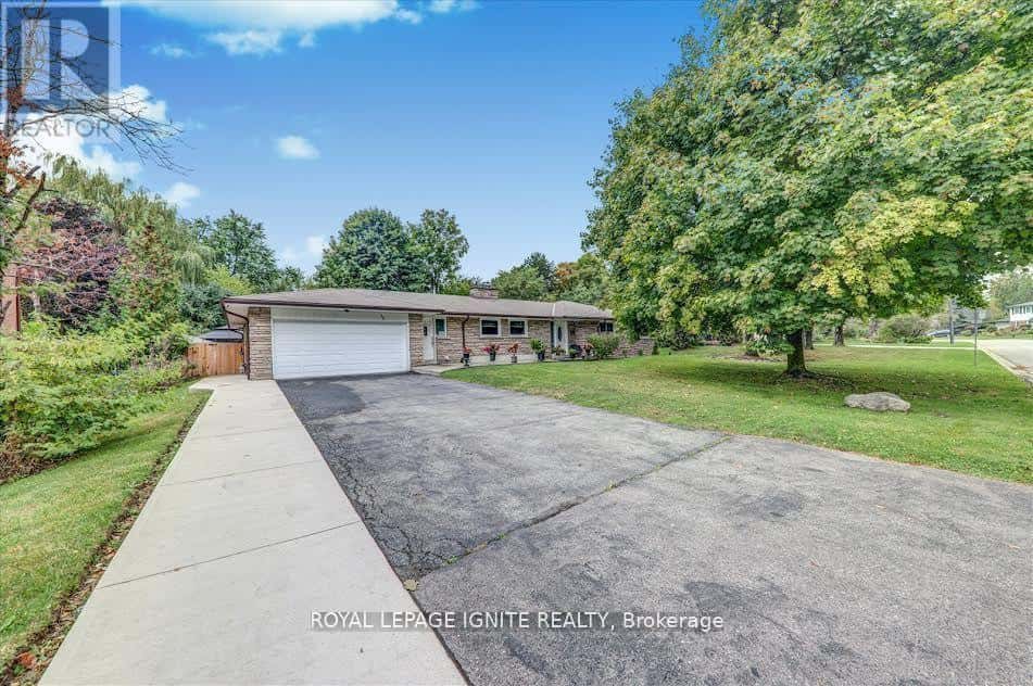 BSMT - 36 HILLSIDE DRIVE — Brampton (Westgate), Ontario - Photo 3 of 13