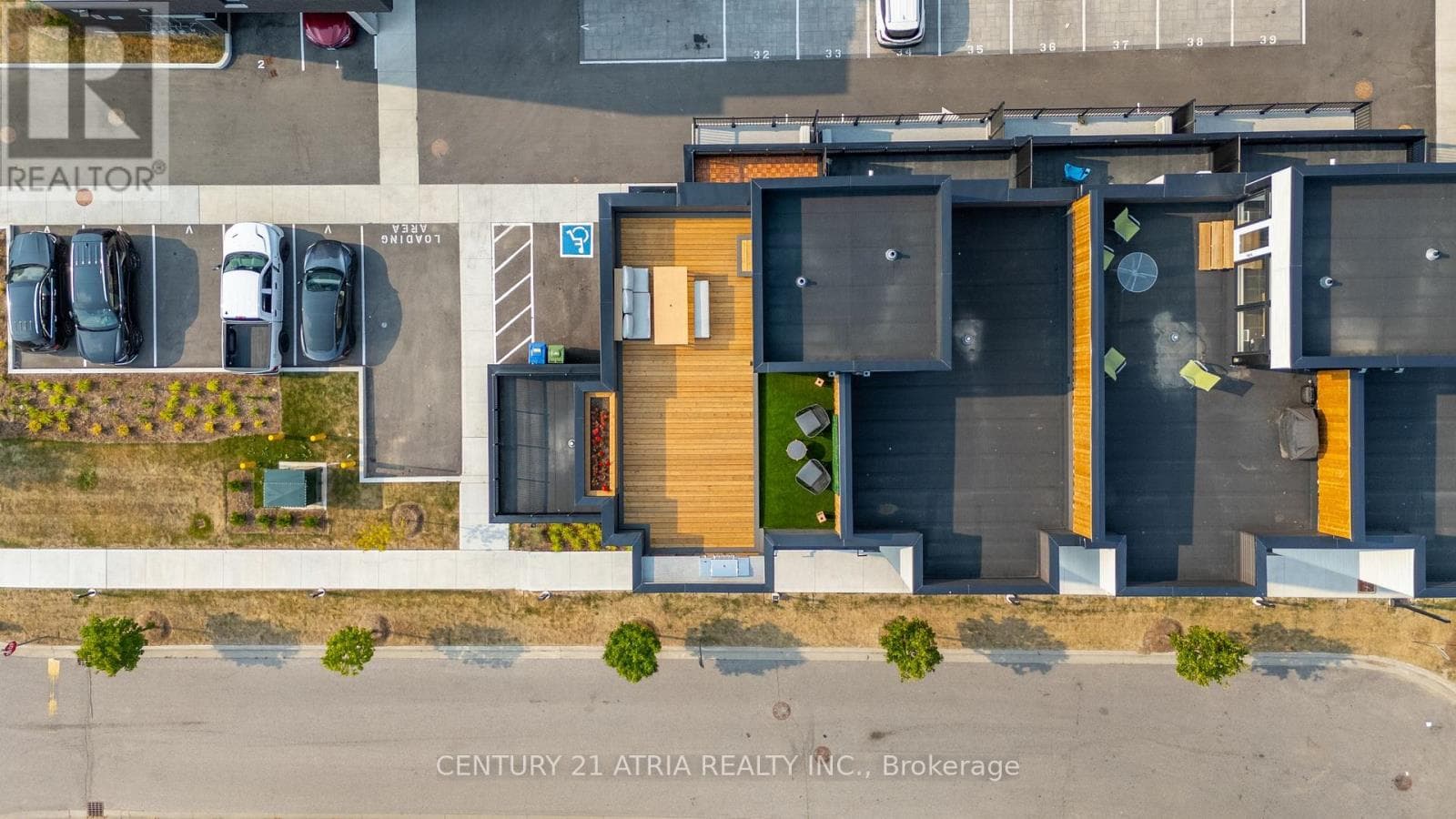 10 - 188 ANGUS DRIVE — Ajax (Central), Ontario - Main photo