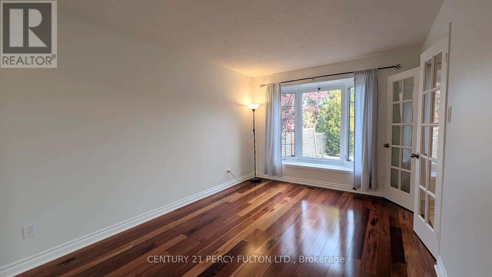 1339 QUINPOOL COURT — Mississauga (Creditview), Ontario - Photo 5 of 40