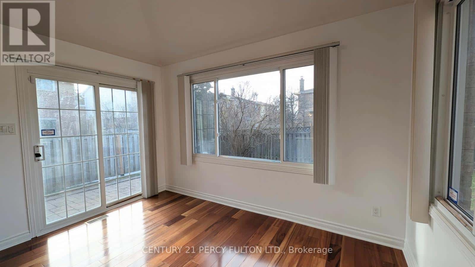 1339 QUINPOOL COURT — Mississauga (Creditview), Ontario - Photo 3 of 40