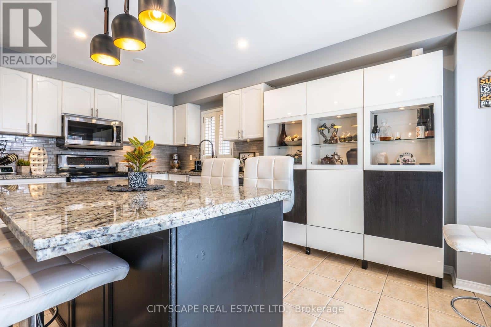 5216 NOVA CRESCENT — Burlington (Orchard), Ontario - Photo 2 of 49