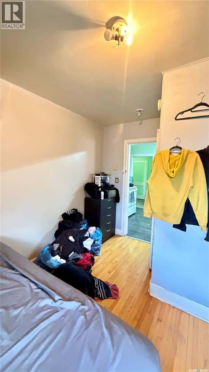 260 Ferguson STREET — Craik, Saskatchewan - Photo 2 of 35