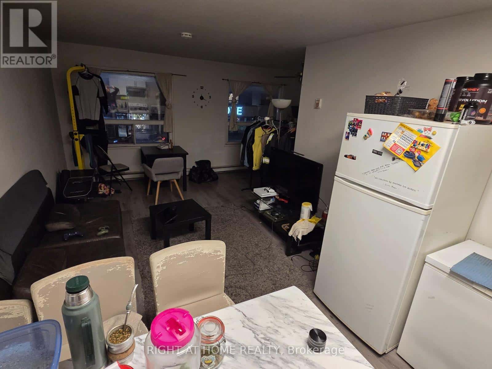 LEVEL 2 - 1561 EGLINTON AVENUE WEST AVENUE — Toronto (Oakwood Village), Ontario - Photo 4 of 11