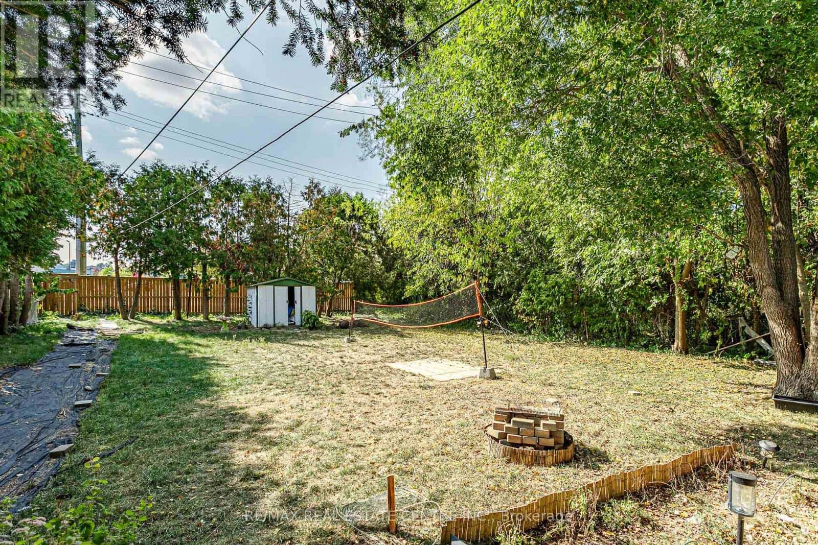 1235 TOUKAY CRESCENT — London East (East D), Ontario - Photo 3 of 18