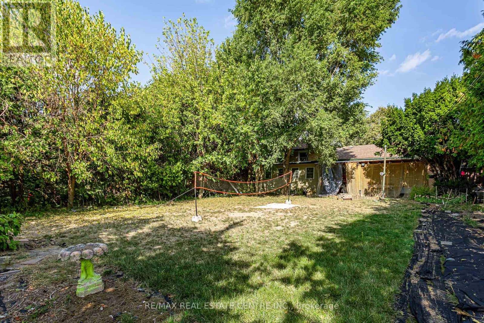 1235 TOUKAY CRESCENT — London East (East D), Ontario - Photo 2 of 18