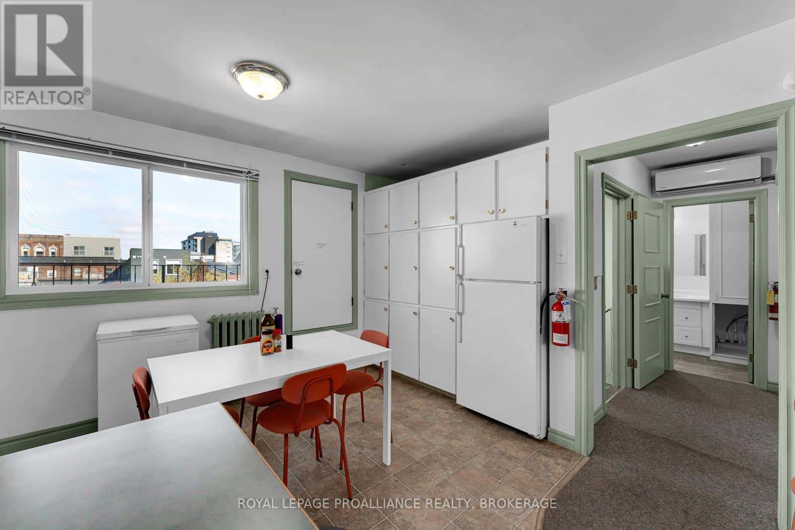 153-155 BROCK STREET — Kingston (Central City East), Ontario - Photo 5 of 50