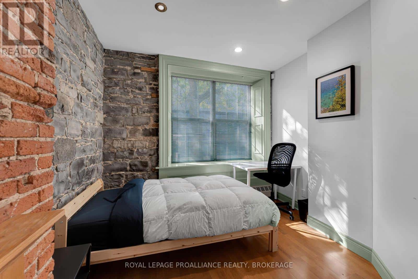 153-155 BROCK STREET — Kingston (Central City East), Ontario - Photo 4 of 50