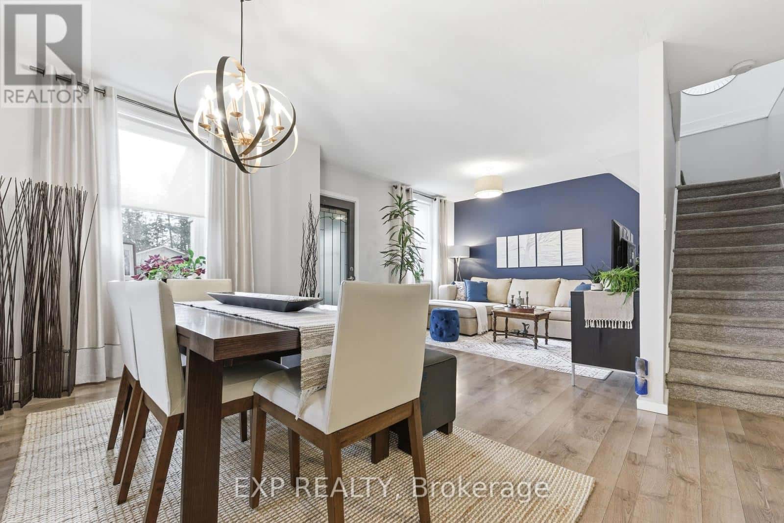 162 Hincks Avenue West