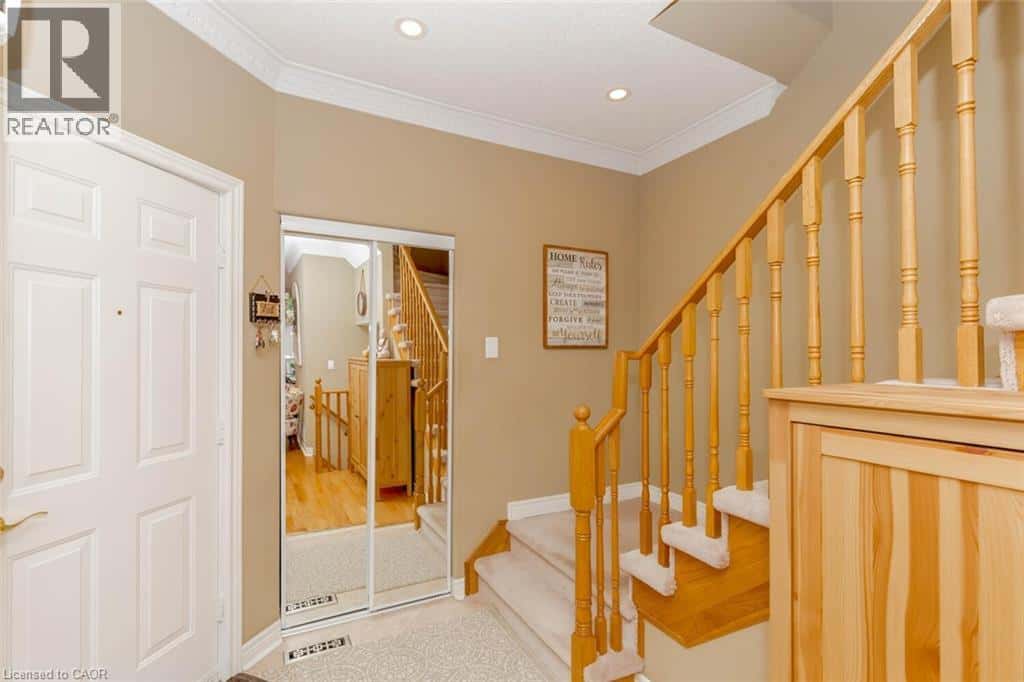 6941 HAINES ARTIST Way — Mississauga, Ontario - Photo 5 of 40