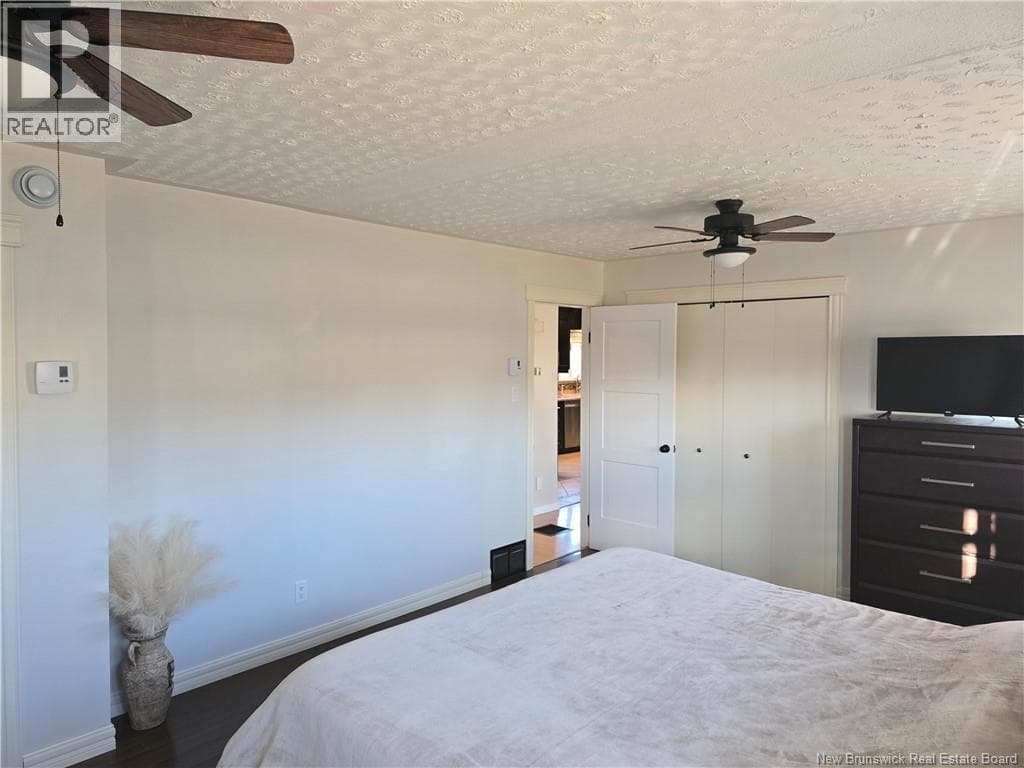 992 Principale — Beresford, New Brunswick - Main photo