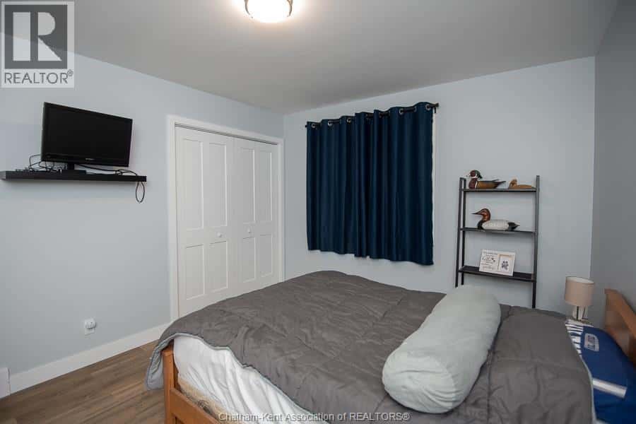 4011 DUFFERIN AVENUE — Wallaceburg, Ontario - Photo 4 of 48